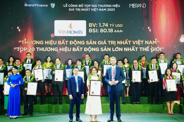 Vinhomes đã bàn giao, vận hành hơn 128.000 căn hộ và biệt thự, vận hành 29 khu đô thị trên toàn quốc.